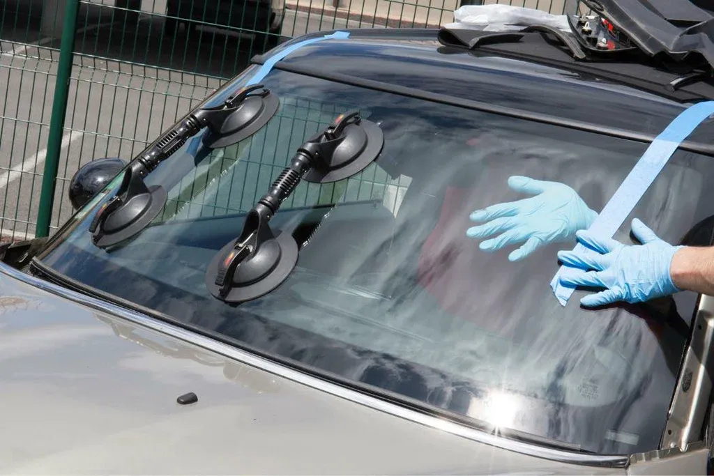 Emergency windshield replacement and repair