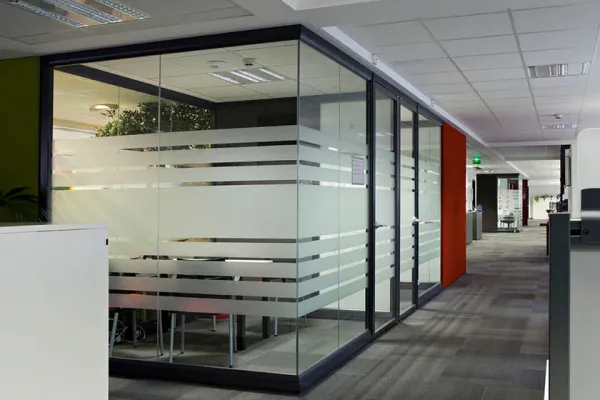 Suwanee Glass Services - Auto, Home & Commercial