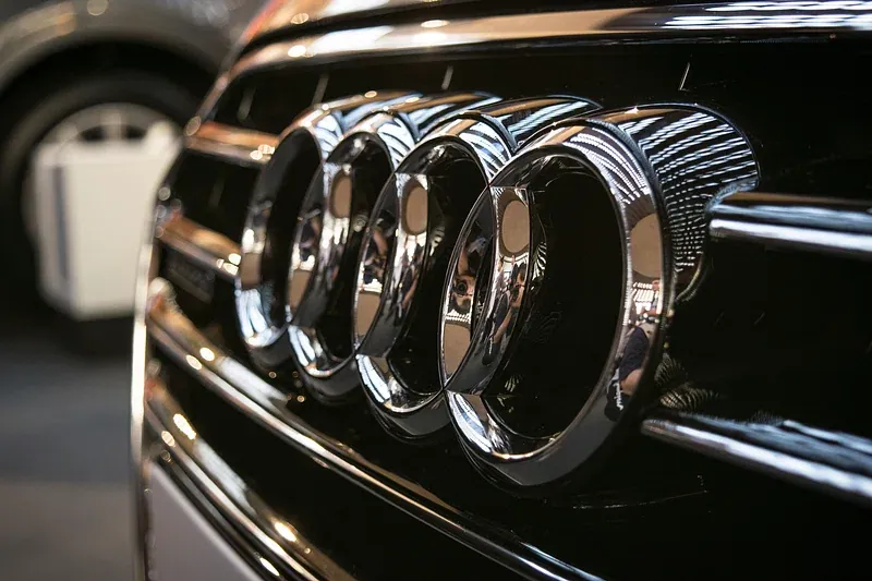 Audi windshield repair & replacement in Atlanta, GA