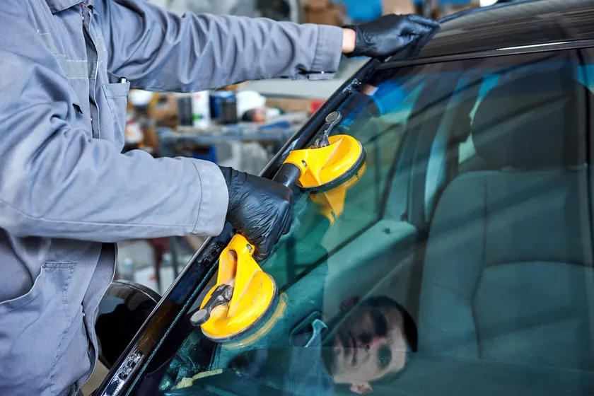 Windshield Repair in Atlanta, GA: Fast, Reliable Solutions