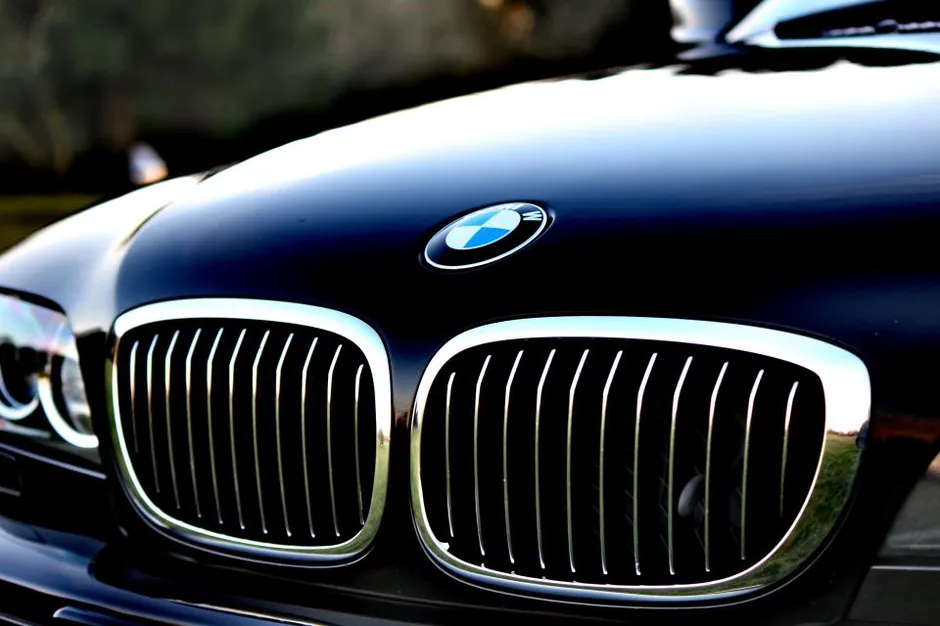 BMW windshield repair & replacement in Atlanta, GA