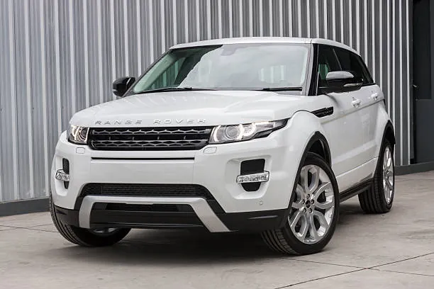 Land Rover & Range Rover windshield repair & replacement in Atlanta, GA