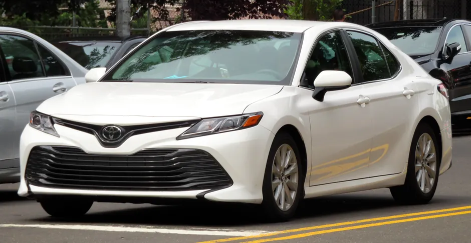 Toyota Camry windshield repair & replacement in Atlanta, GA