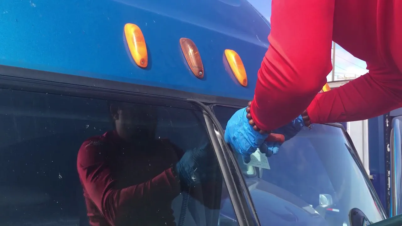 Professional Semi-Truck Windshield Repair Services