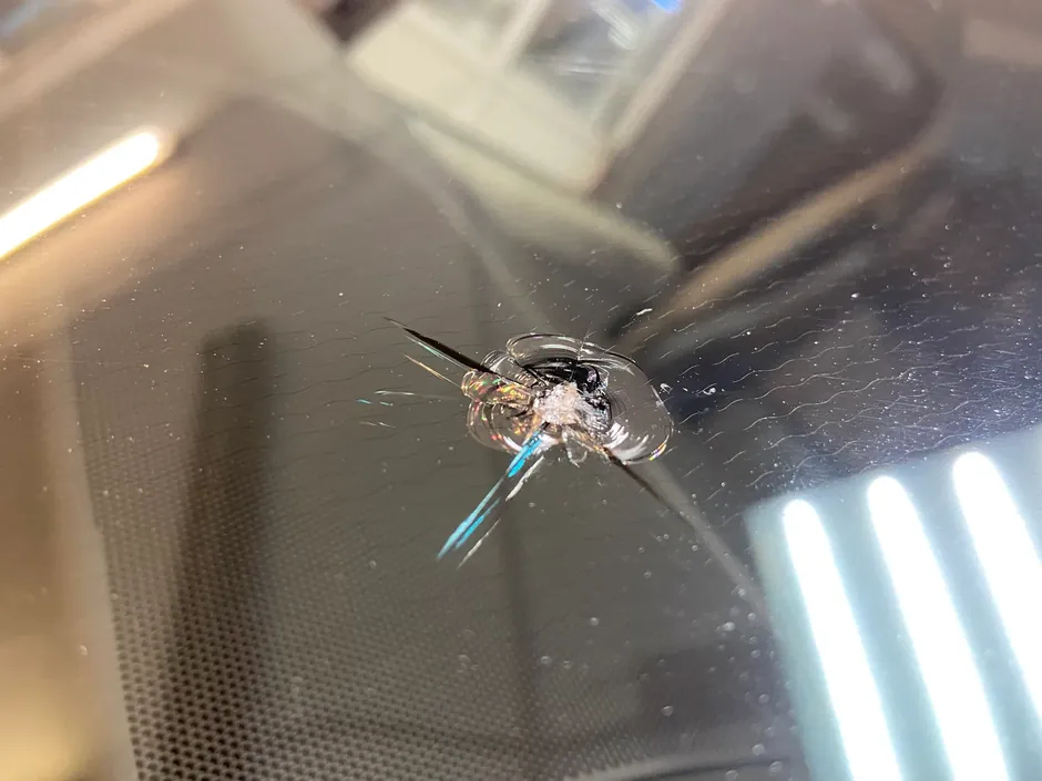 Same day mobile windshield repair and replacement in Alpharetta, GA