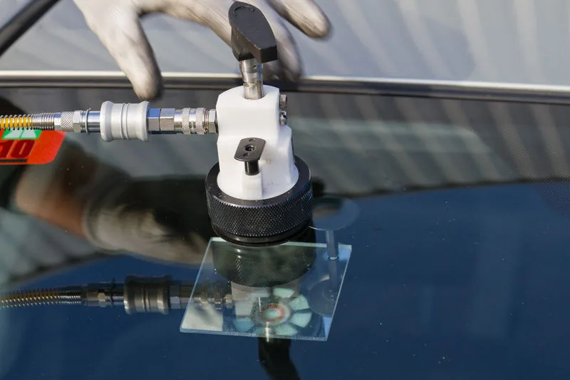 Same day mobile windshield repair and replacement in Decatur, GA